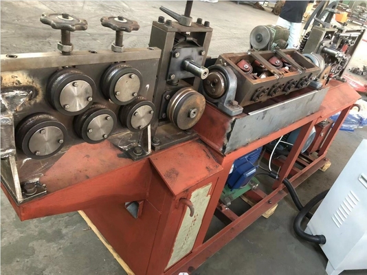 JTMT5/12K-5 精密なリバーの直直しのためのコイル棒直直し切断機